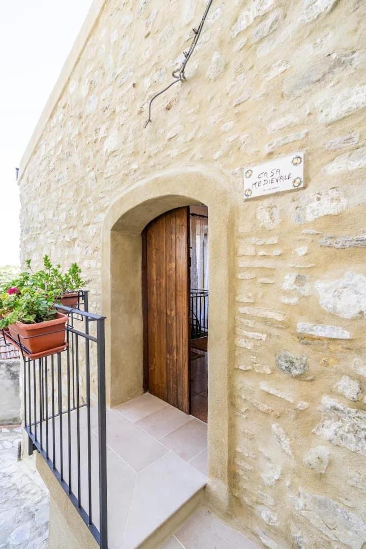 Casa Castello Hotel Rocca Imperiale Exterior photo